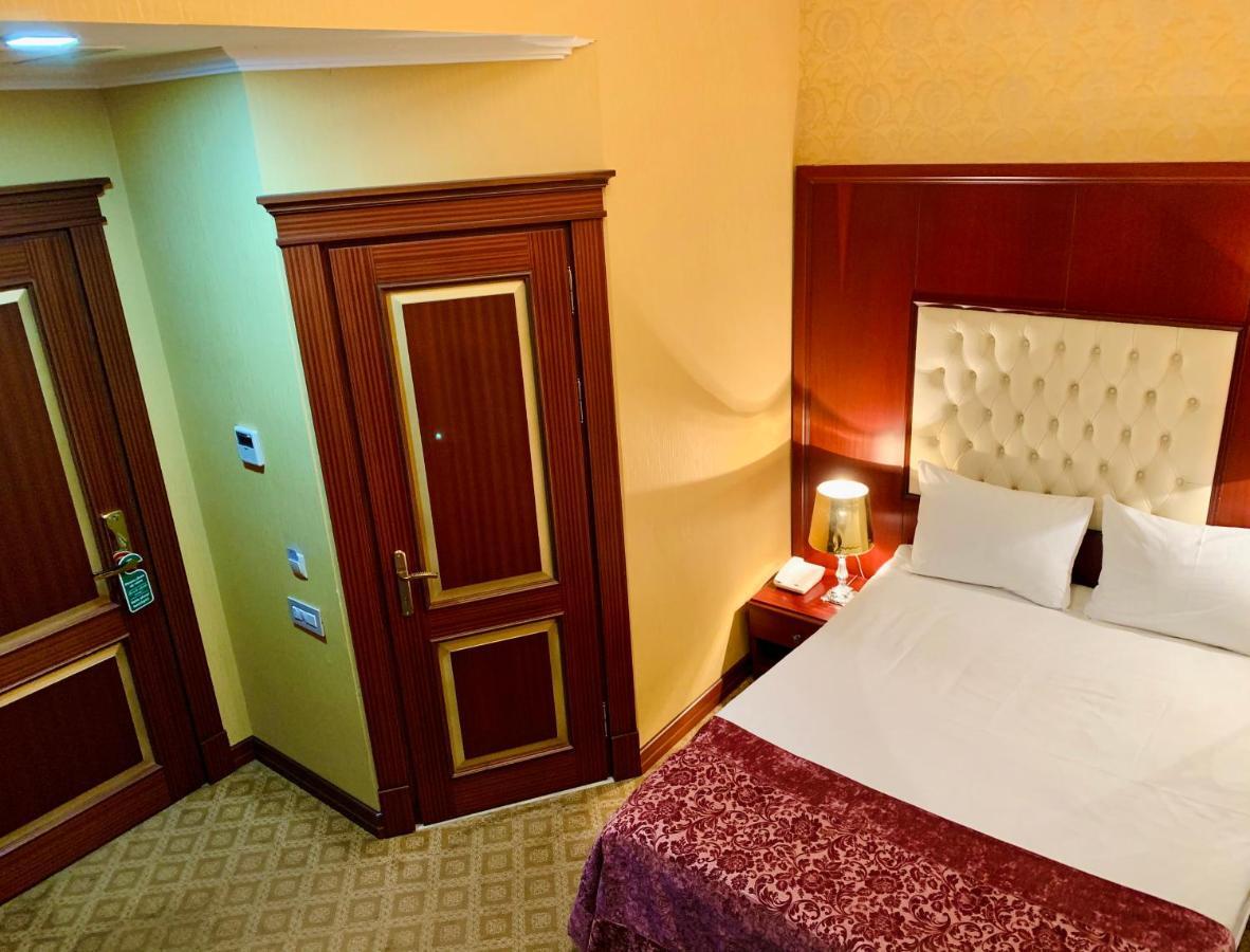 Clover Formula 1 View Hotel Baku